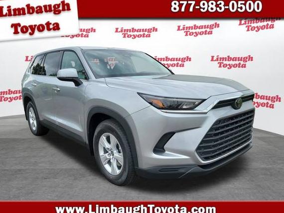 TOYOTA GRAND HIGHLANDER 2025 5TDAAAA51SS024826 image